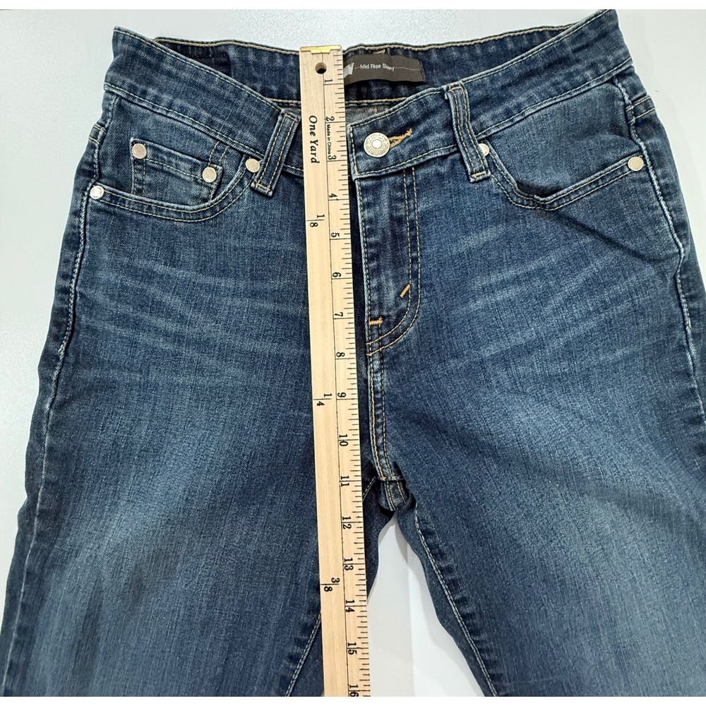 Levi's Women's Mid Rise Skinny Jeans W28 L32 Dark Wash Denim 258 - Picture 11 of 12